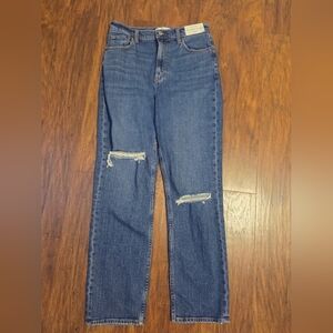 Abercrombie & Fitch Straight Leg Jeans in Medium Blue with Distressed Knees